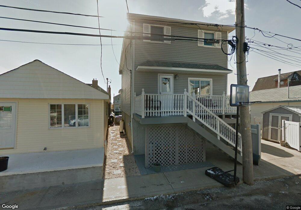 60 W 16th Rd, Broad Channel, NY 11693 - photo 1