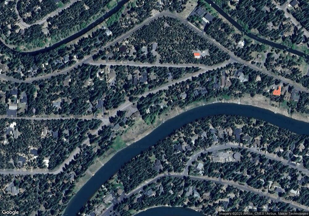 17095 Upland Rd, Bend, OR 97707 - photo 1