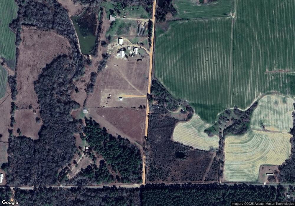 136 Howells Hill Rd, Ty Ty, GA 31795 - photo 1