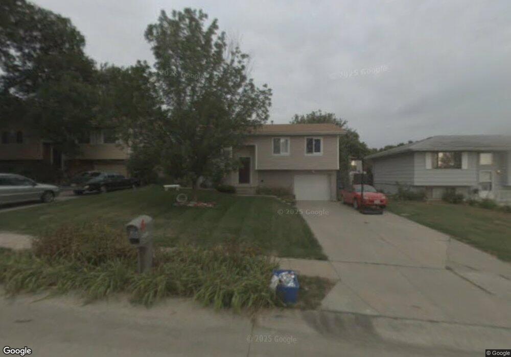 12712 Larimore Ave, Omaha, NE 68164 - photo 1