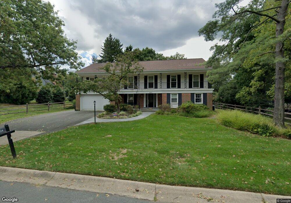 8804 Cold Spring Rd, Potomac, MD 20854 - photo 1