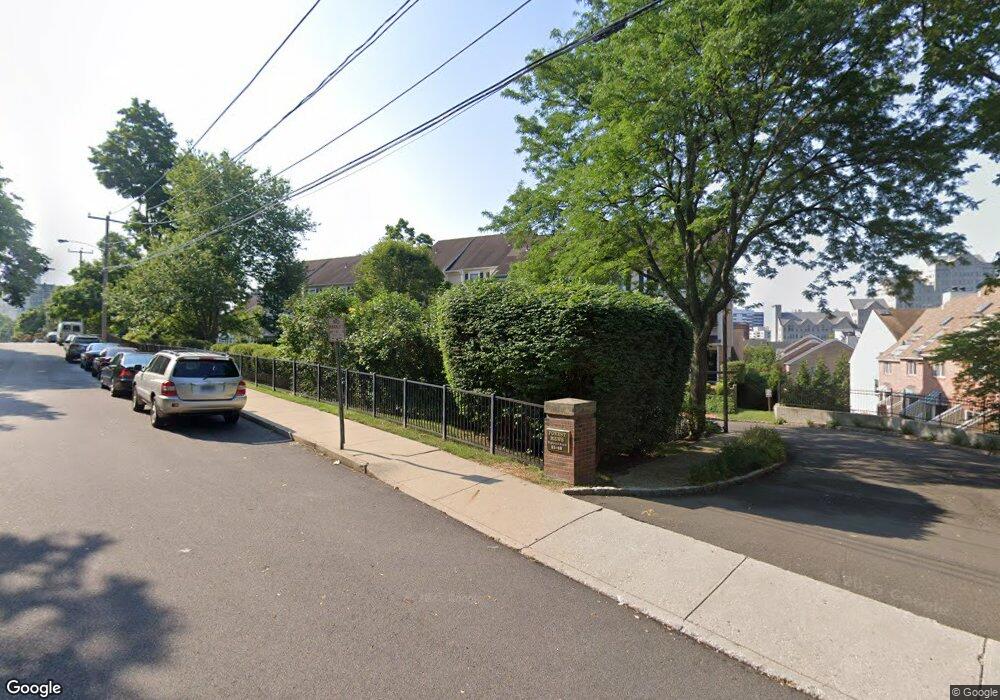 23 Highland Rd, Stamford, CT 06902 - photo 1