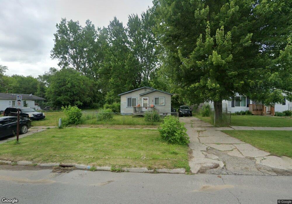 2829 E Pierson Rd, Flint, MI 48506 - photo 1