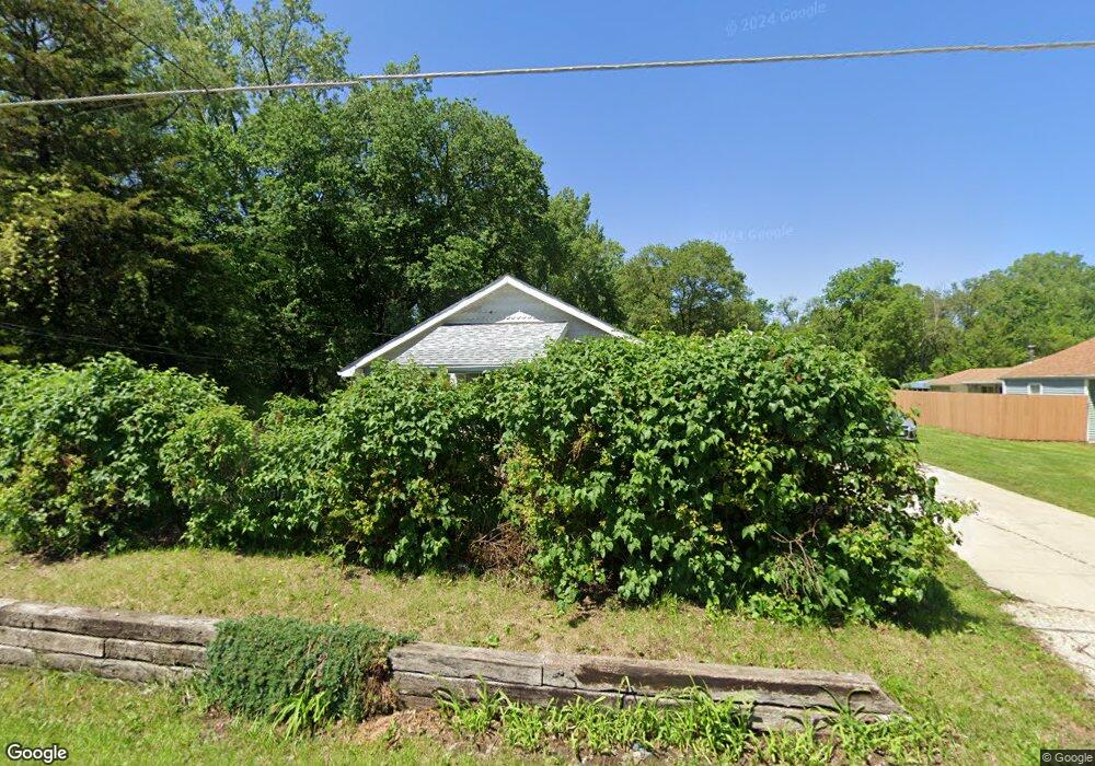 4820 NE 30th St, Des Moines, IA 50317 - photo 1