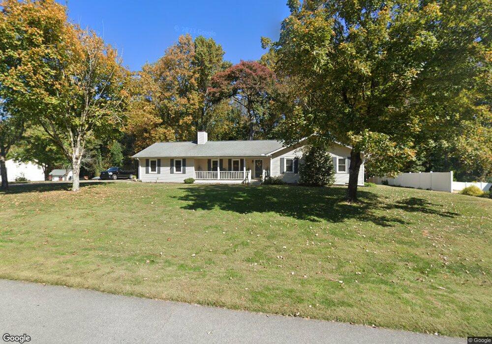 4723 Countryside Dr, Flowery Branch, GA 30542 - photo 1