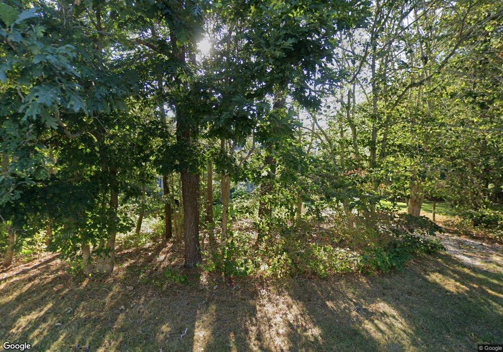 15 Lorraine Cir, Cotuit, MA 02635 - photo 1