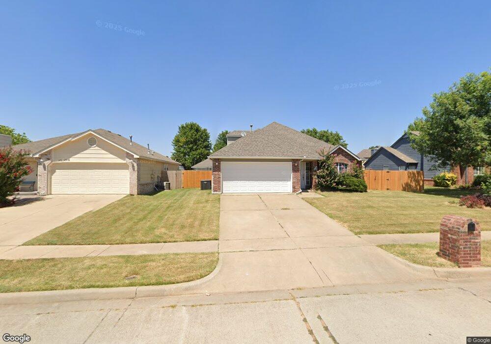 1512 W Keywest St, Broken Arrow, OK 74011 - photo 1