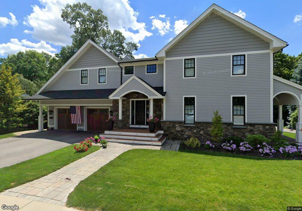 92 Mount Vernon St, West Roxbury, MA 02132 - photo 1