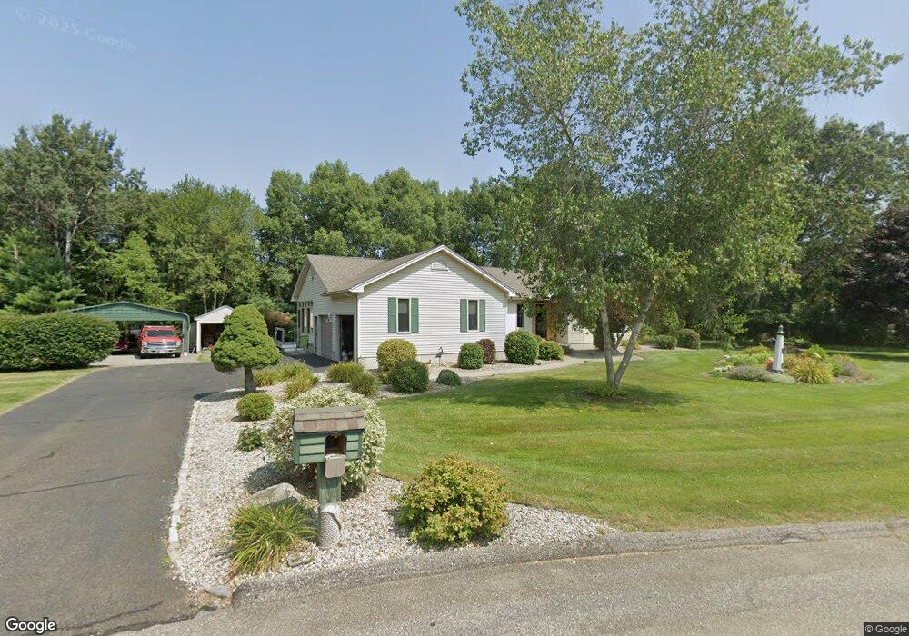 38 Robin Dr, Ludlow, MA 01056 - photo 1