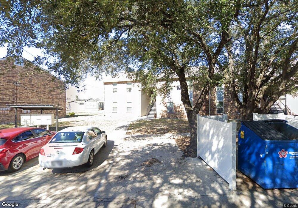 2200 N Adams St, Beeville, TX 78102 - photo 1