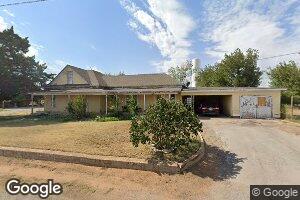 405 N 8th St, Mountain View, OK 73062