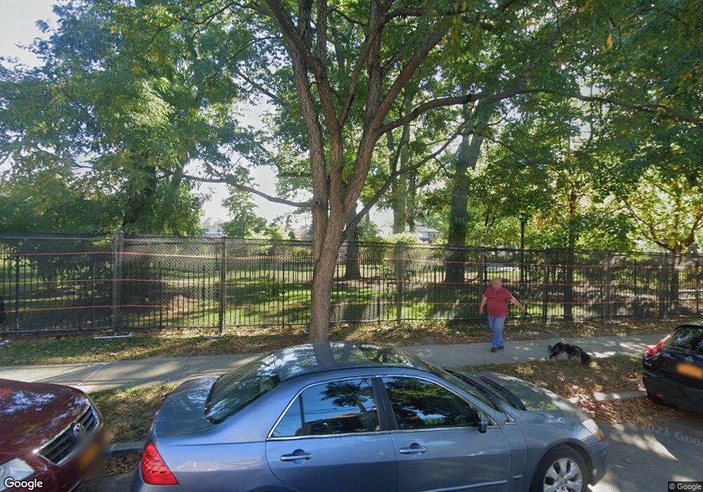 45-73 164th St, Flushing, NY 11358 - photo 1