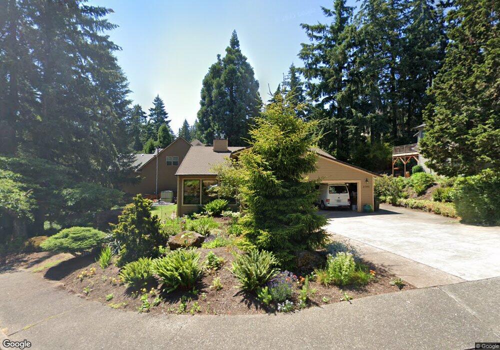 2190 Valley Ct, West Linn, OR 97068 - photo 1
