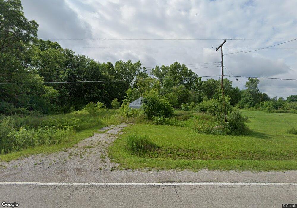 5423 W Carpenter Rd, Flint, MI 48504 - photo 1