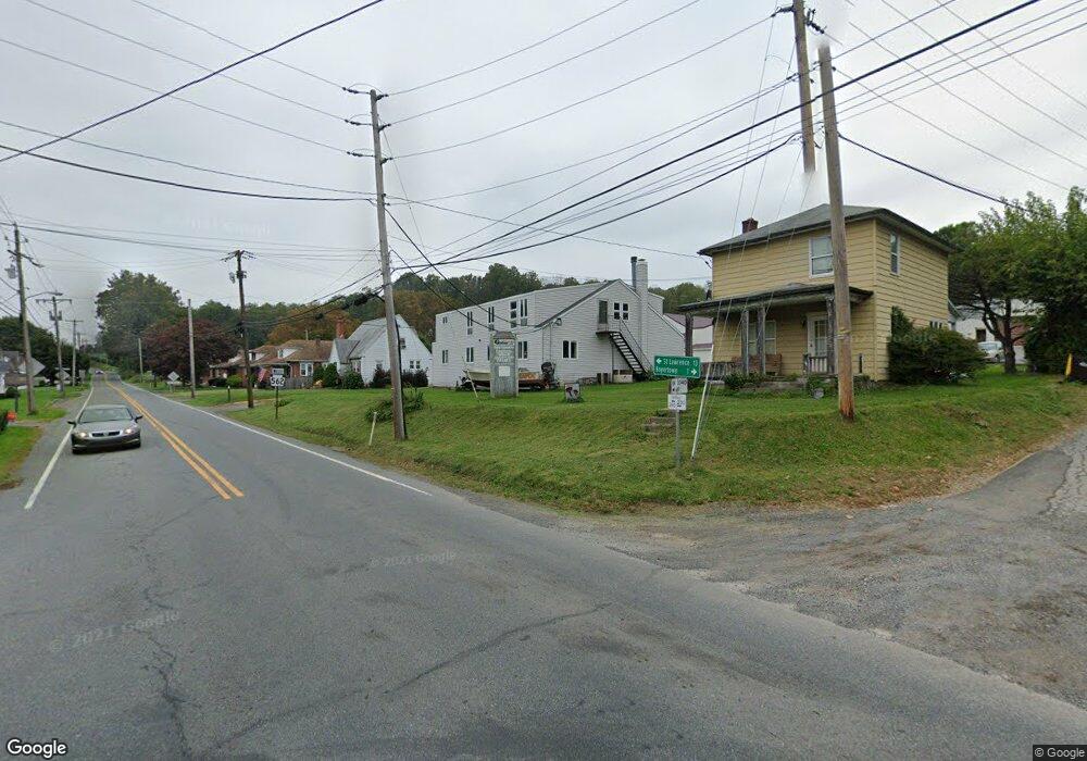 813 S Reading Ave unit BLDG 4, Boyertown, PA 19512 - photo 1