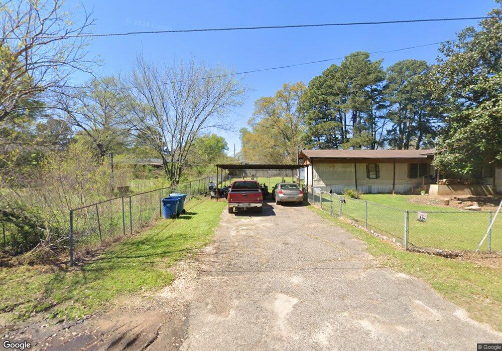 1015 N Lillie St, Vivian, LA 71082 - photo 1