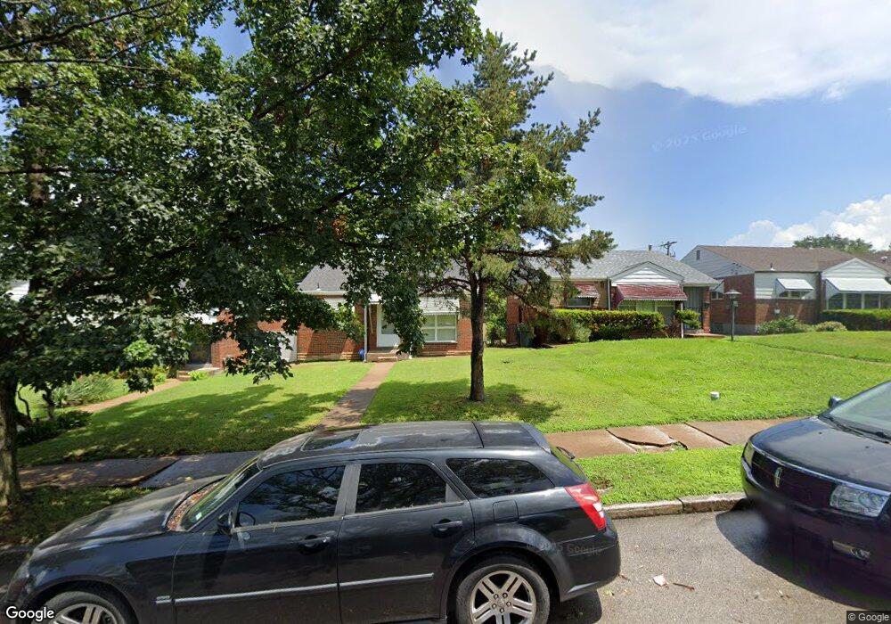 4511 Carter Ave, Saint Louis, MO 63115 - photo 1