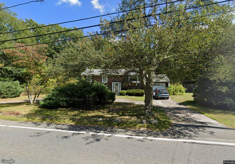 589 Whiting St, Hanover, MA 02339 - photo 1