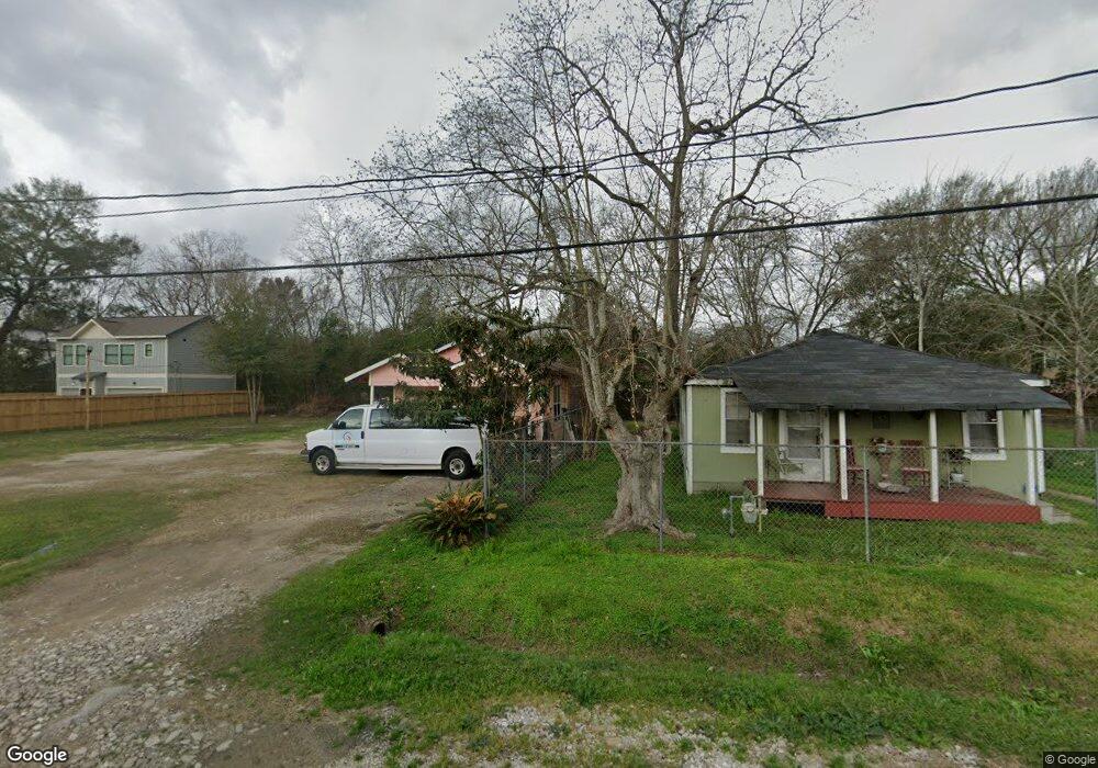 8417 Venus St, Houston, TX 77088 - photo 1