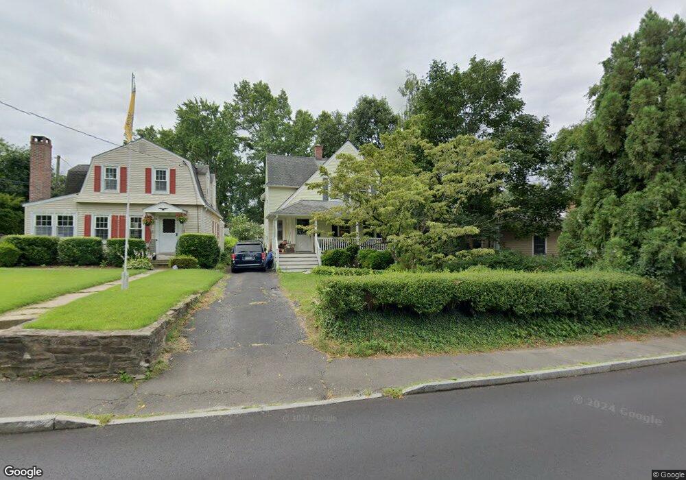 22 W End Ave, Old Greenwich, CT 06870 - photo 1