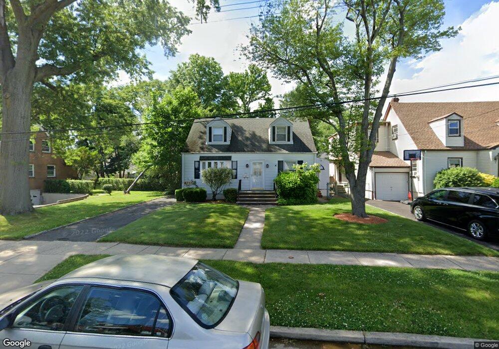 810 Caldwell Ave, Union, NJ 07083 - photo 1