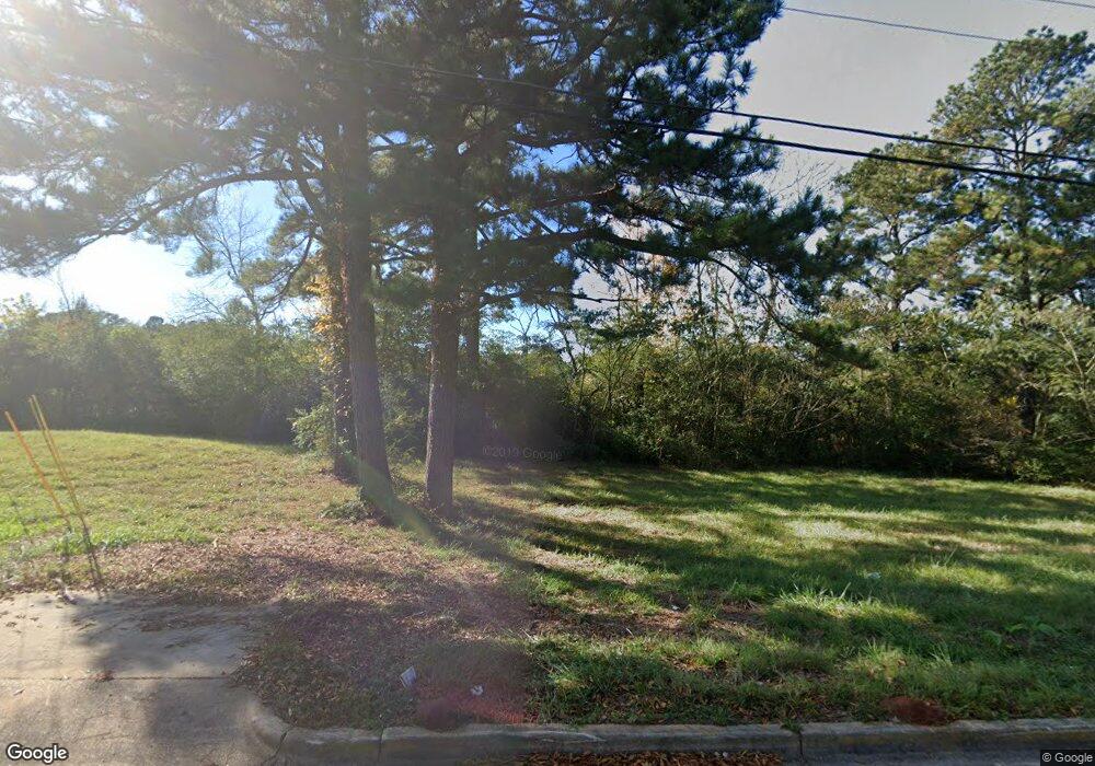 228 N Fourth St, Carrollton, GA 30117 - photo 1