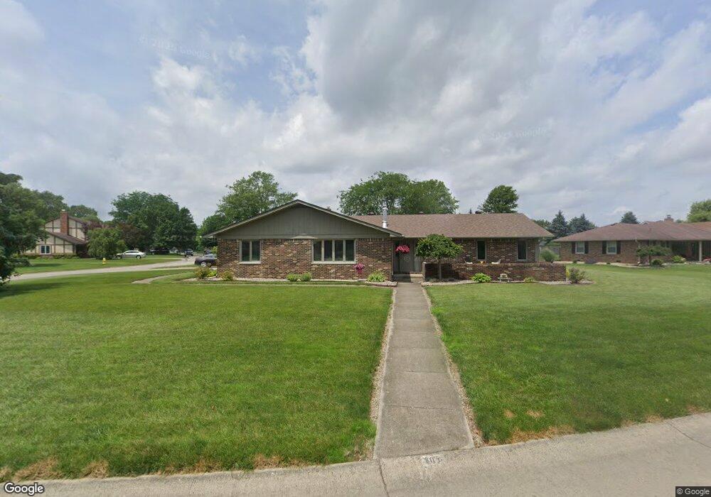 805 Eastgate Dr, Anderson, IN 46012 - photo 1