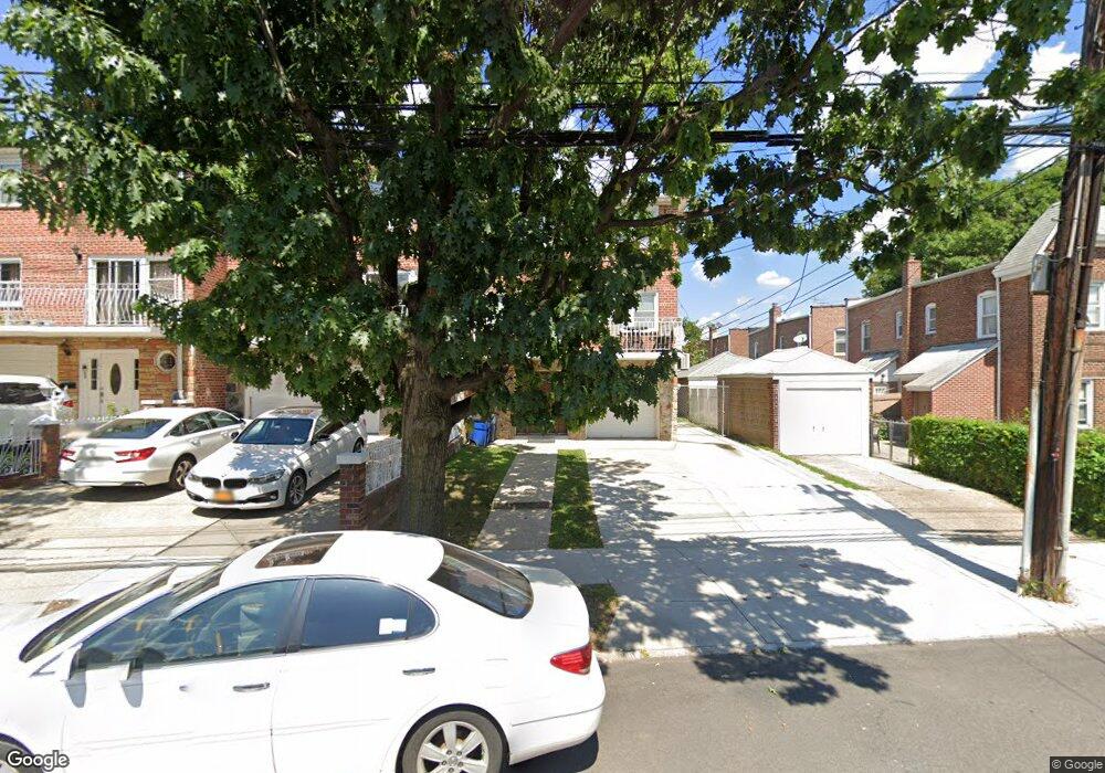 14557 Willets Point Blvd, Whitestone, NY 11357 - photo 1