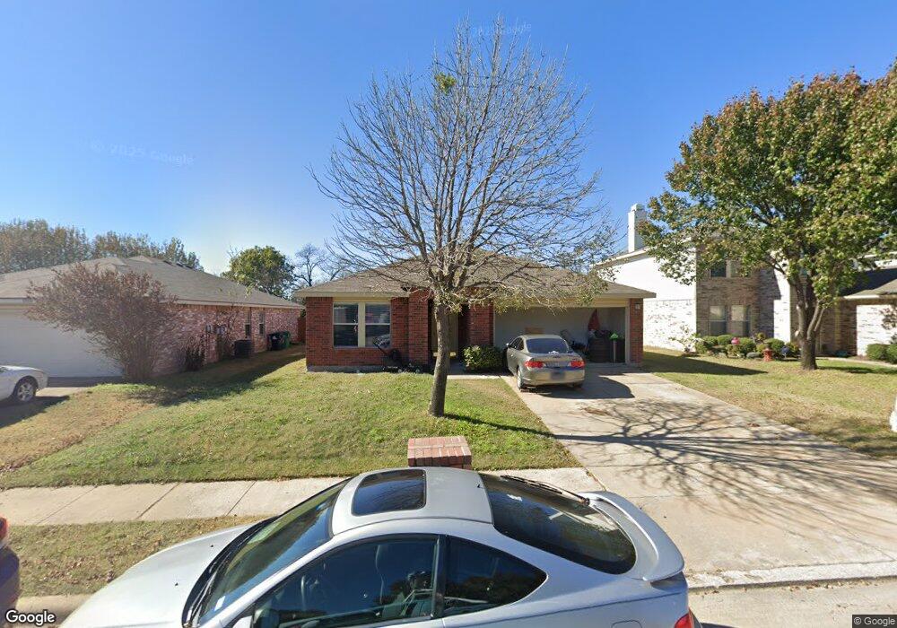 8004 Winding Stream Ln, Denton, TX 76210 - photo 1