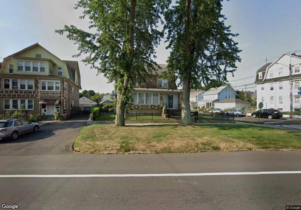 1892 Boston Ave unit 3RD., Bridge Port, CT 06610 - photo 1