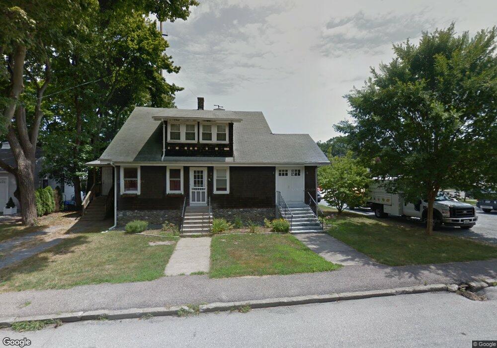 4 Grinnell St, Jamestown, RI 02835 - photo 1