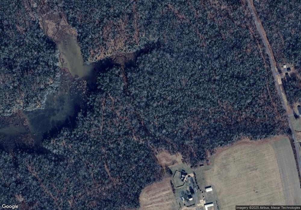 208 Troy Farm Rd, Colonial Beach, VA 22443 - photo 1