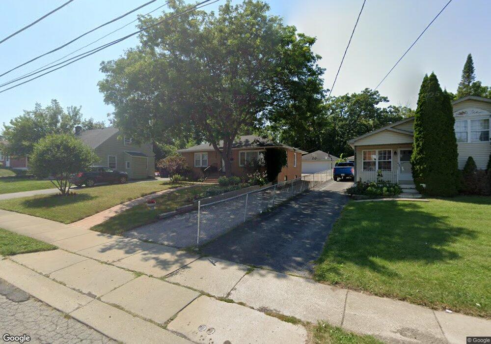 430 S Orchard Ave, Waukegan, IL 60085 - photo 1