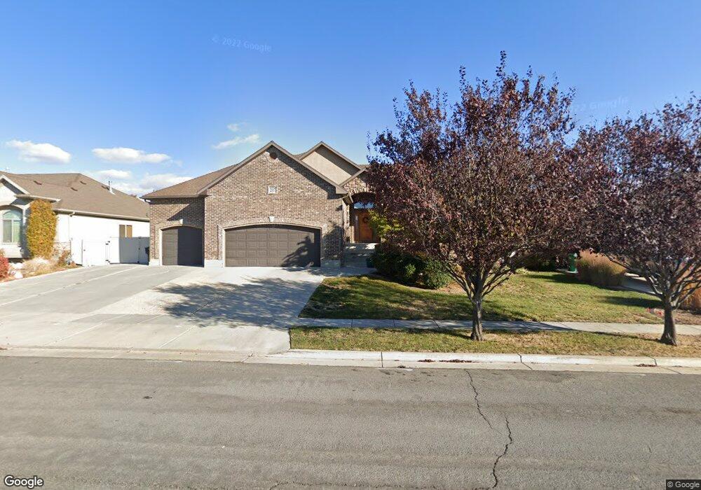 2117 S 700 W, Syracuse, UT 84075 - photo 1