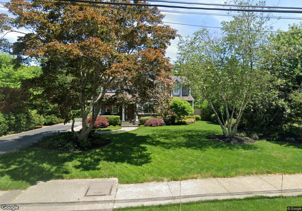 179 Oakwood Ave, Bayport, NY 11705 - photo 1