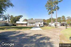 20721 Buns Ln, Springfield, LA 70462