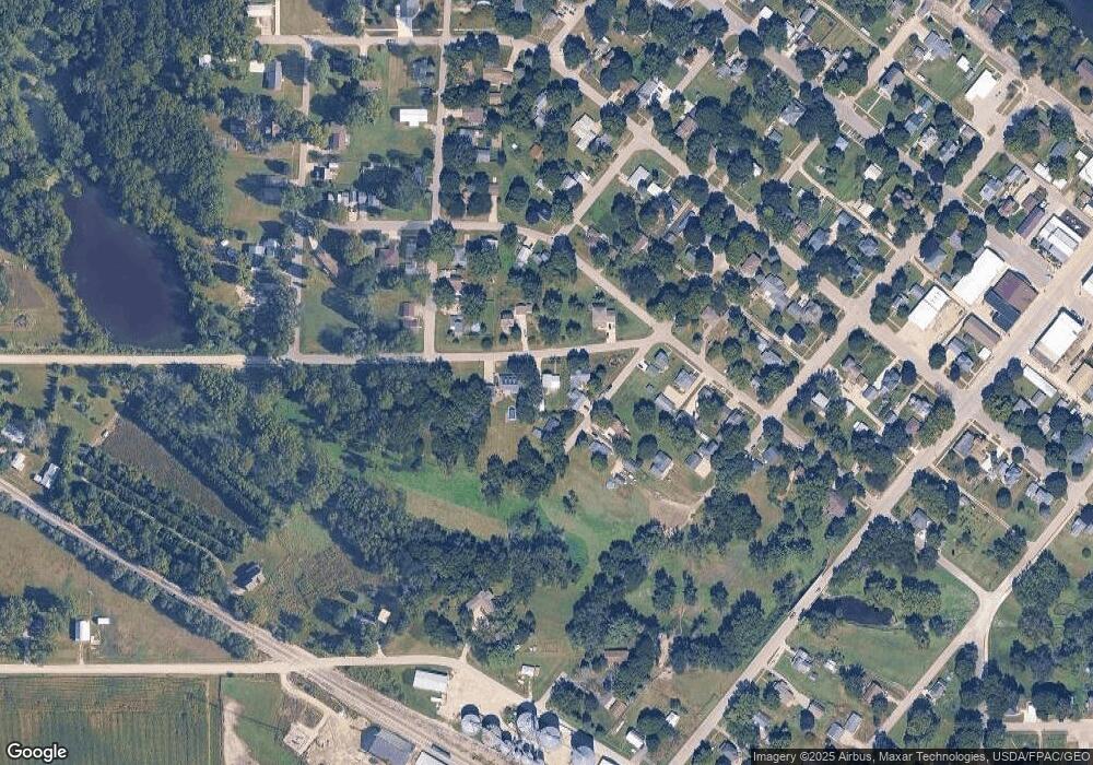 320 S Lake St, Shell Rock, IA 50670 - photo 1