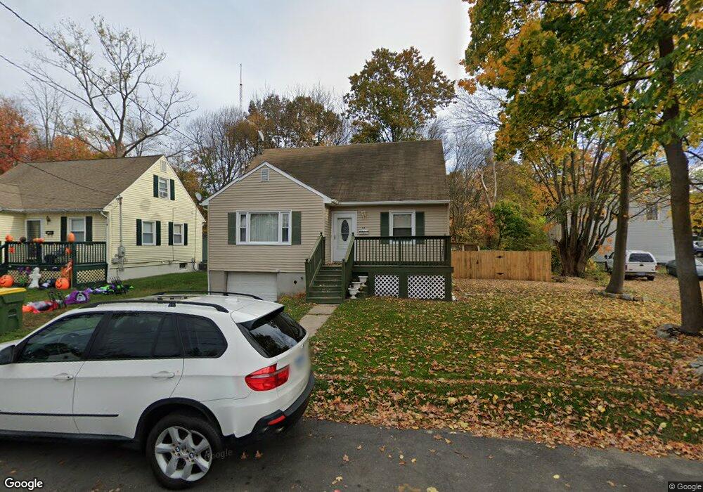 43 Hull St, Waterbury, CT 06706 - photo 1