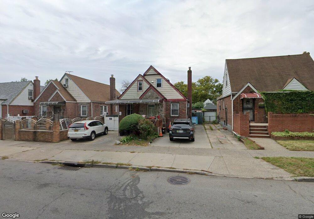 13840 61st Rd, Flushing, NY 11367 - photo 1