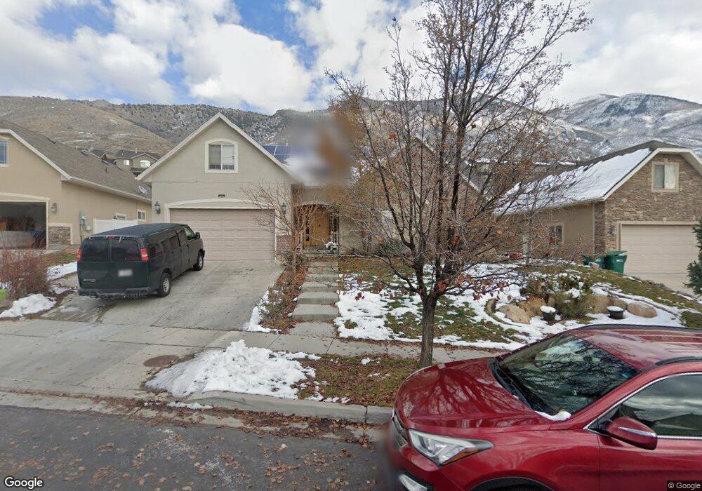 10460 Colonial Dr, Cedar Hills, UT 84062 - photo 1