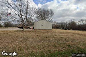100 Herring Ln, Coffeyville, KS 67337