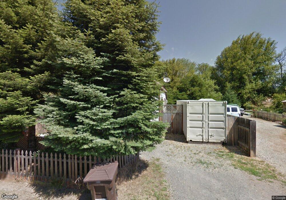 815 NE Short St, Myrtle Creek, OR 97457 - photo 1