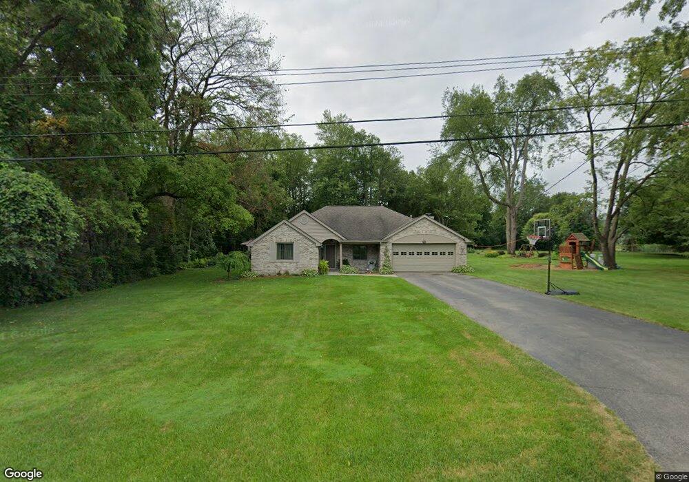 7371 Pershing, Waterford, MI 48327 - photo 1