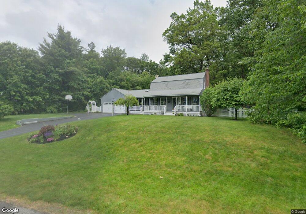 15 Gordon Dr, Londonderry, NH 03053 - photo 1