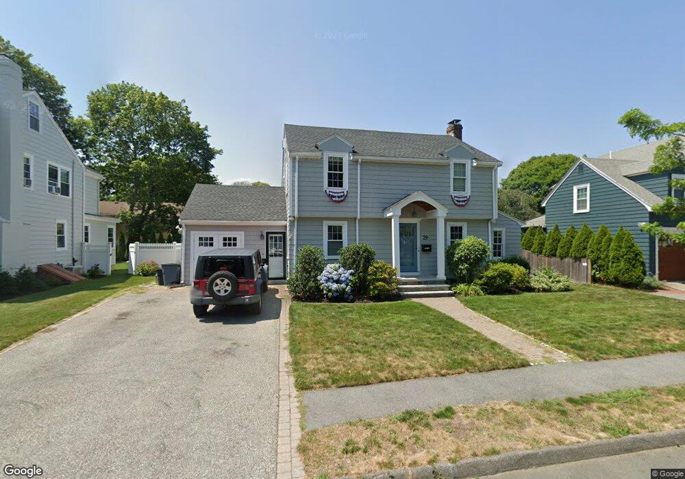 29 Sevinor Rd, Marblehead, MA 01945 - photo 1