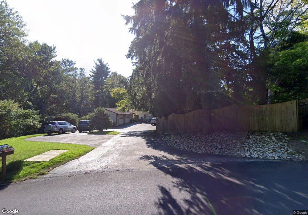 812 Crum Creek Rd, Springfield, PA 19064 - photo 1