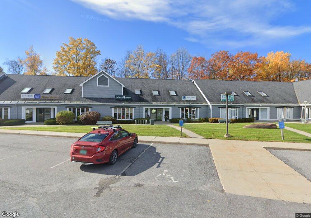 3762 Shelburne Rd unit 4, Shelburne, VT 05482 - photo 1