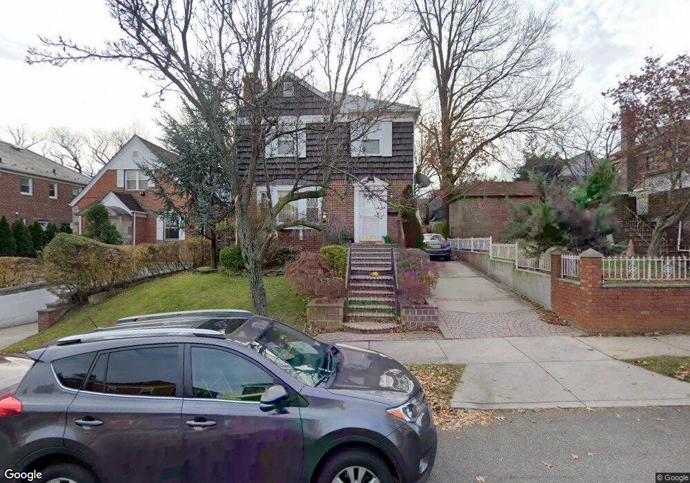 17614 80th Rd, Jamaica, NY 11432 - photo 1