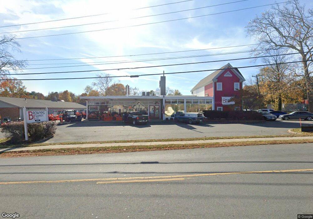 800 E Main St, Purcellville, VA 20132 - photo 1