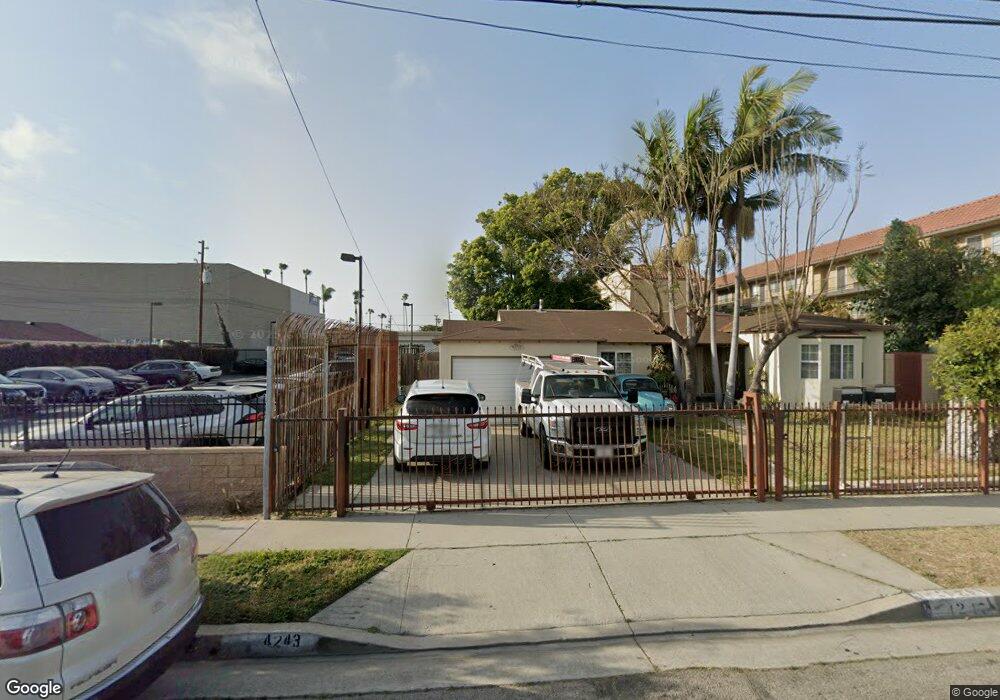 4253 W 101st St, Inglewood, CA 90304 - photo 1